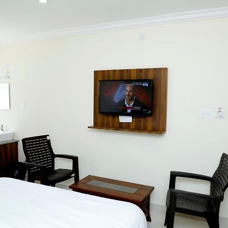 فندق Cnr Residency Madanapalle المظهر الخارجي الصورة