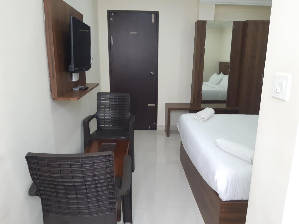 فندق Cnr Residency Madanapalle المظهر الخارجي الصورة